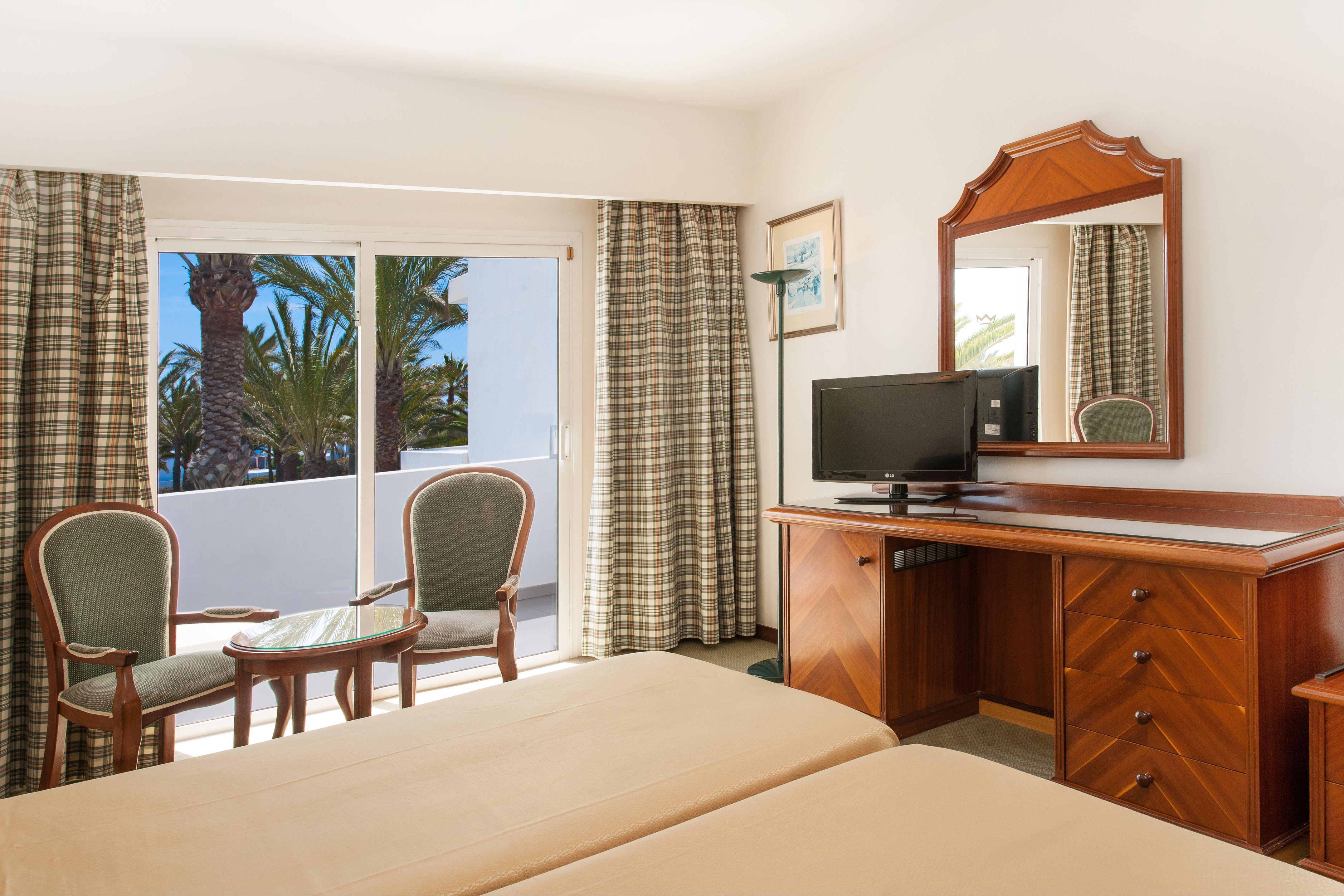 Hotel Relaxia Olivina Puerto del Carmen  Esterno foto