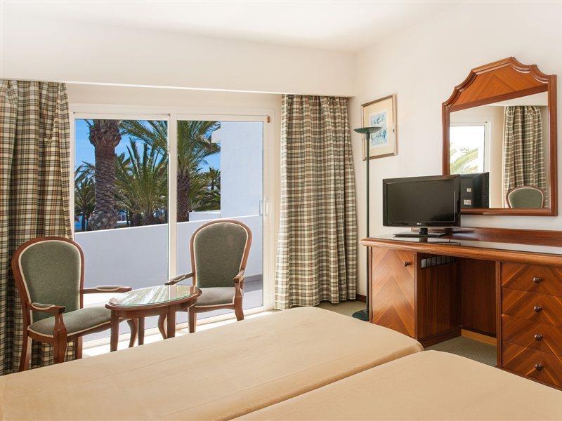 Hotel Relaxia Olivina Puerto del Carmen  Esterno foto